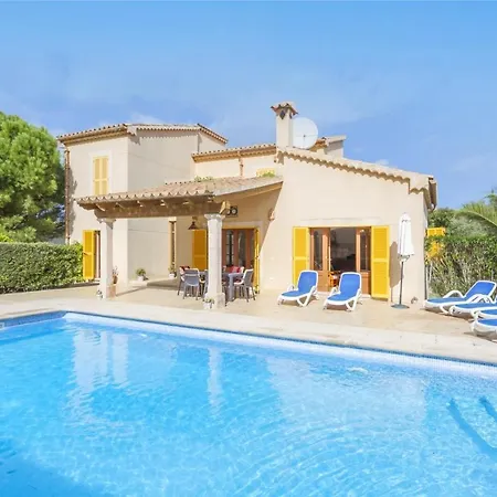 Villa Tomir Llenaire *